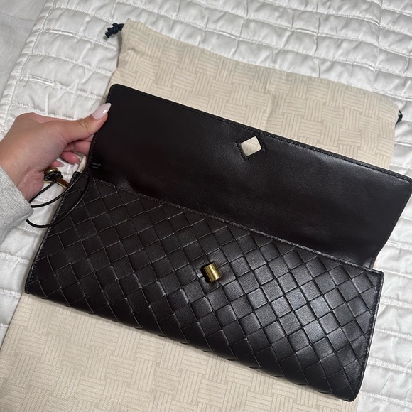 BOTTEGA VENETA Andiamo Clutch - Picture 6 of 8